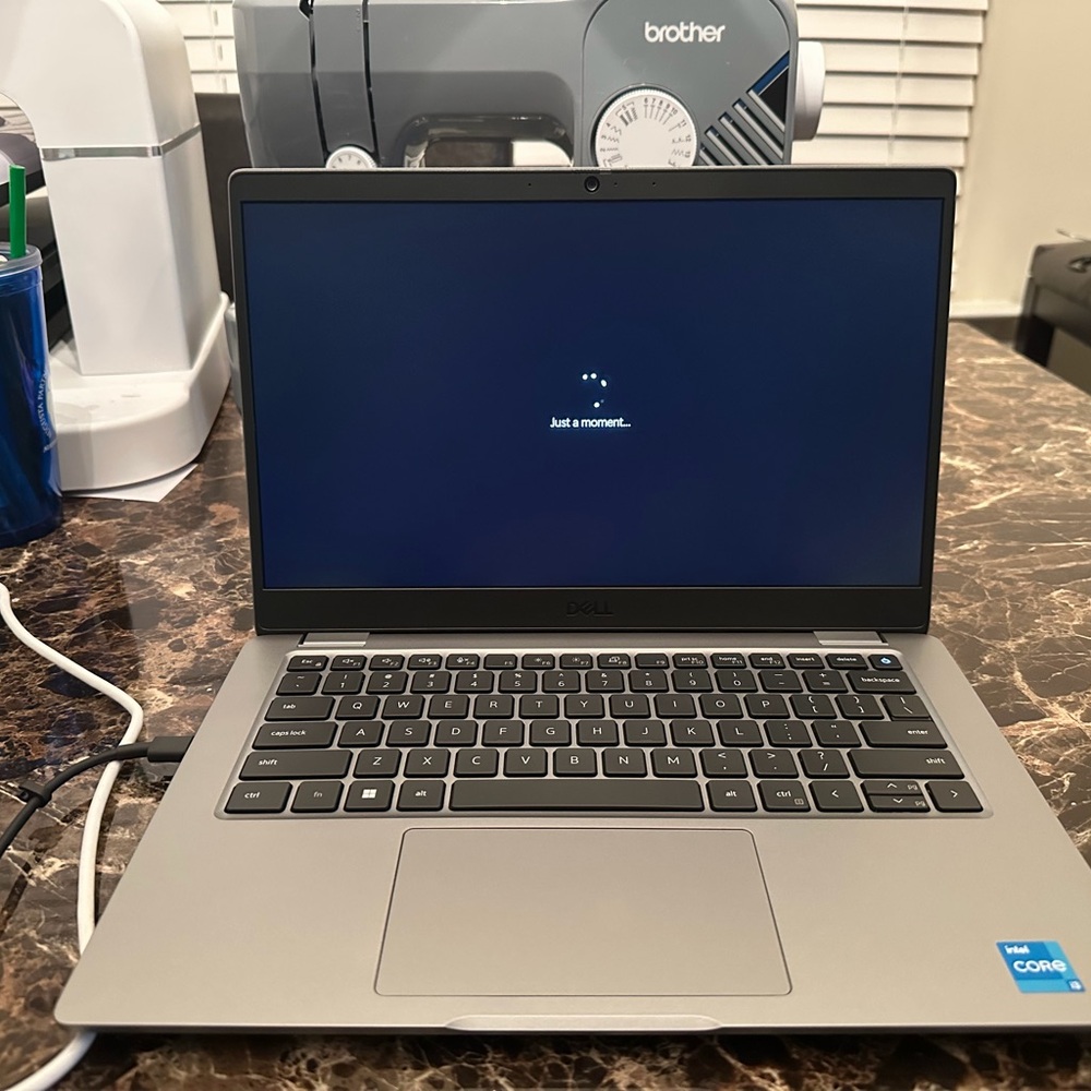 Dell Outlet Latitude 13 - 3340 Refurbished - Picture 7 of 7